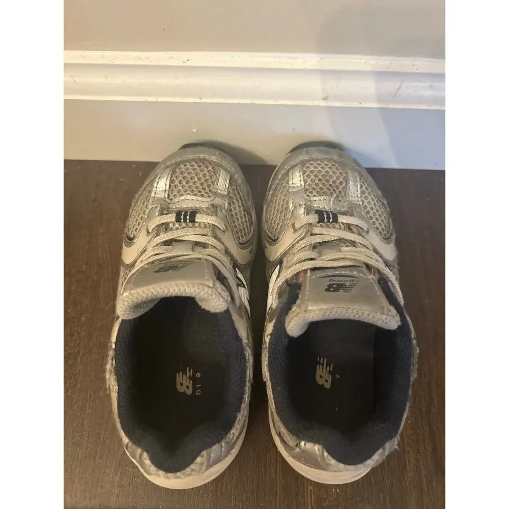 New Balance 530 Toddler Shoes Sz 10 Silver Grey Athleisure Back To School Play